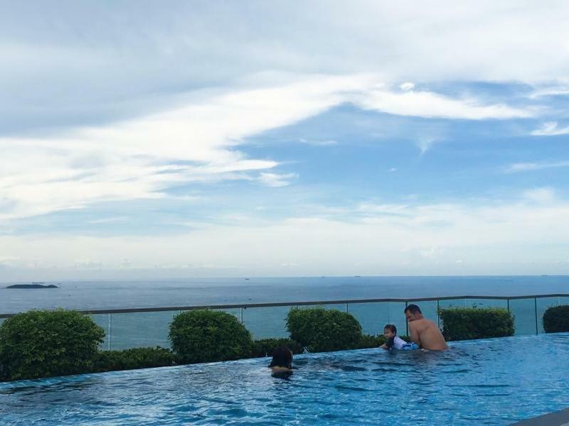The Peak Towers Appartement Pattaya Buitenkant foto